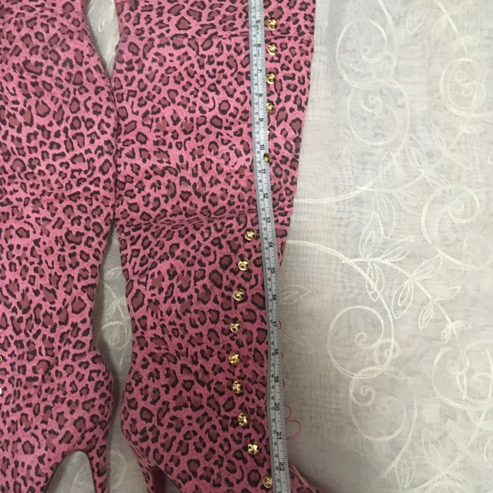 Shoes - Picture 3 of 4